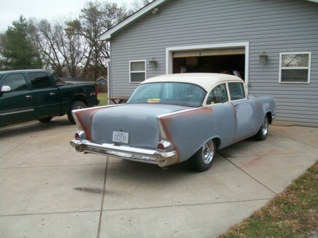 Chevrolet Bel Air/150/210 1957 image number 27