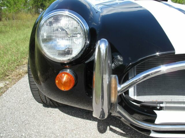 Shelby Cobra Replica 1967 image number 11