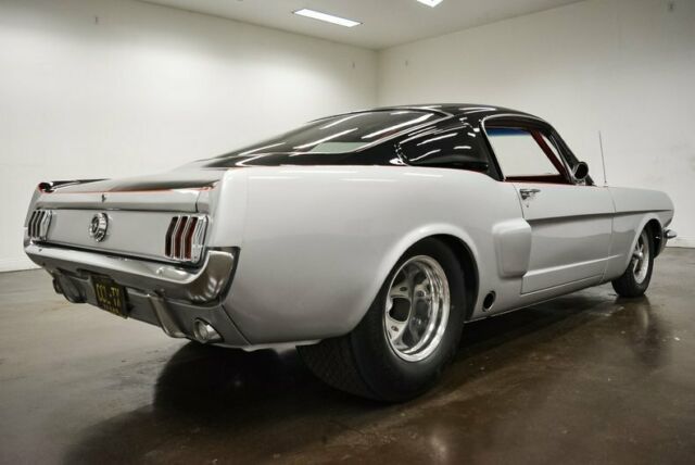 Ford Mustang 1966 image number 6