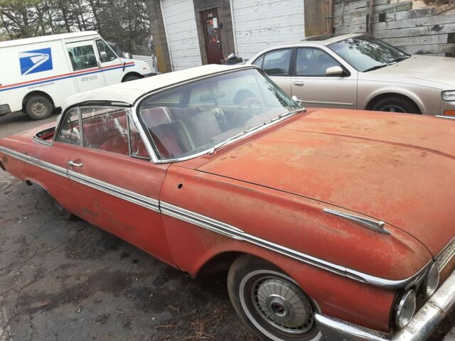 Ford Galaxie 1962 image number 23