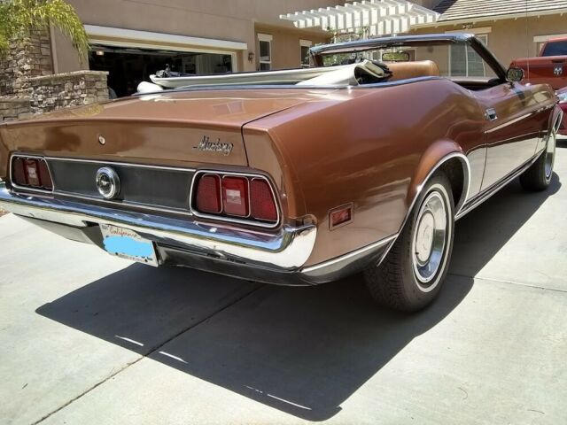 Ford Mustang 1972 image number 4