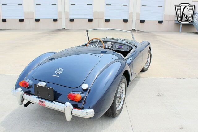 MG MGA 1962 image number 22