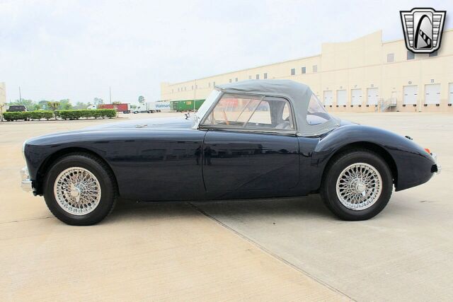 MG MGA 1962 image number 27