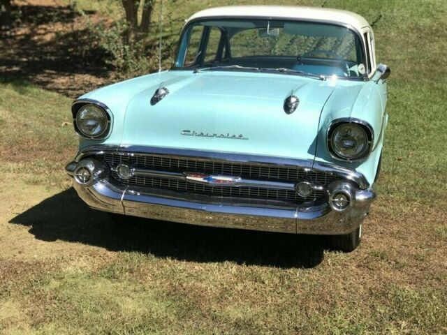 Chevrolet Bel Air/150/210 1957 image number 31