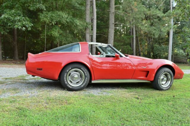 Chevrolet Corvette 1978 image number 15