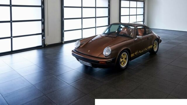 Porsche 911 1974 image number 24