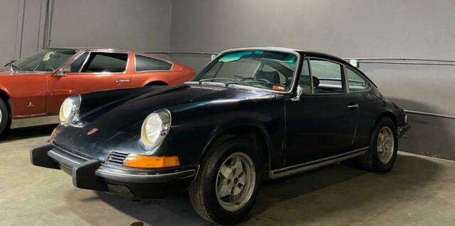 Porsche 911 1973 image number 2