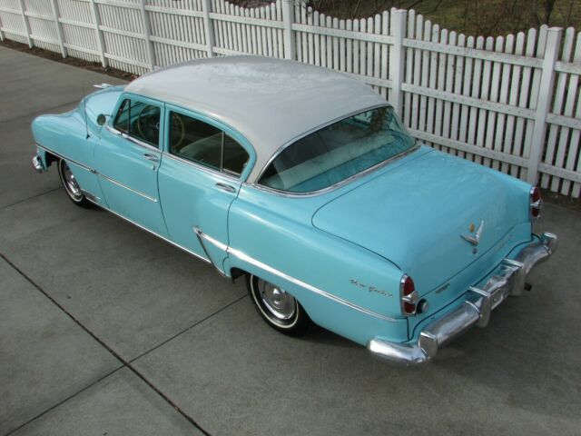 Chrysler New Yorker 1954 image number 10