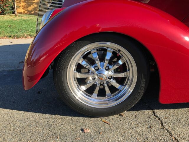 Ford 3-Window Coupe 1937 image number 19