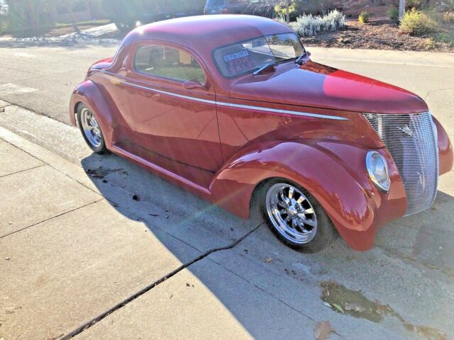 Ford 3-Window Coupe 1937 image number 22