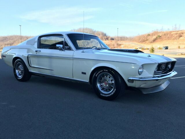 Ford Mustang 1968 image number 13