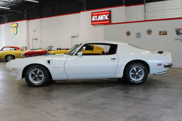 Pontiac Firebird 1970 image number 14