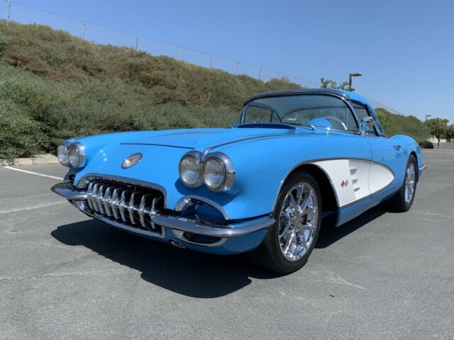 Chevrolet Corvette 1958 image number 0