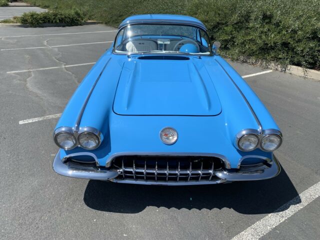 Chevrolet Corvette 1958 image number 19