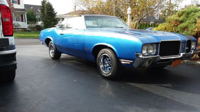 Oldsmobile Cutlass 1971 image number 1