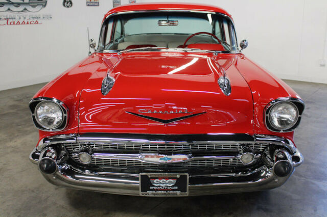 Chevrolet Bel Air/150/210 1957 image number 3