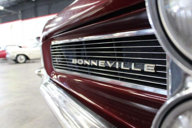 Pontiac Bonneville 1963 image number 22