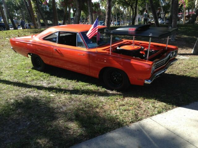 Plymouth Road Runner 1969 image number 0