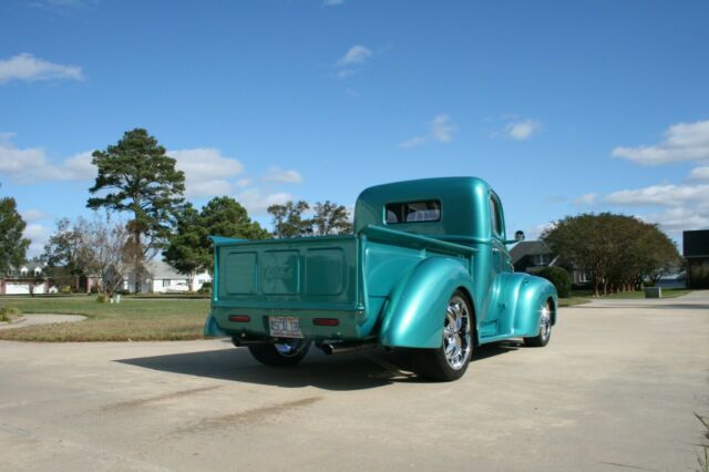 Ford Pickup 1945 image number 27