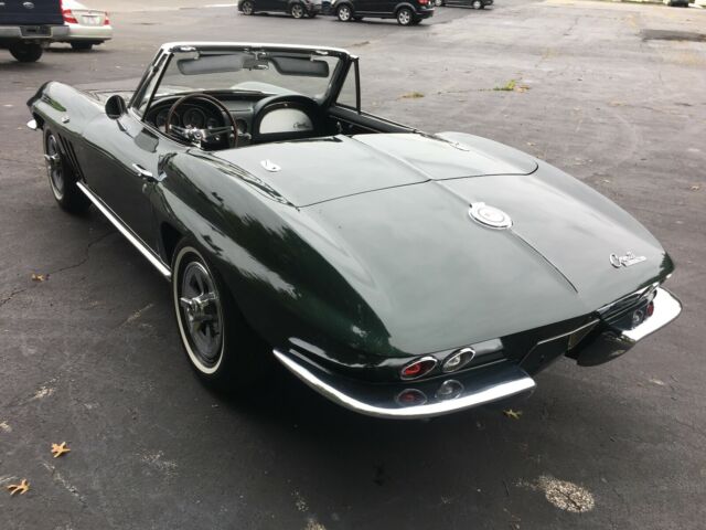 Chevrolet Corvette 1965 image number 2