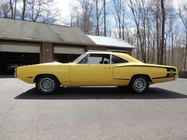 Dodge Coronet 1970 image number 2