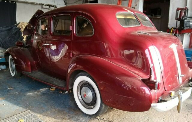 Pontiac SILVER STREAK 1938 image number 0