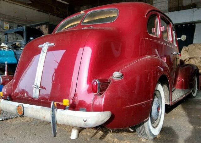 Pontiac SILVER STREAK 1938 image number 28