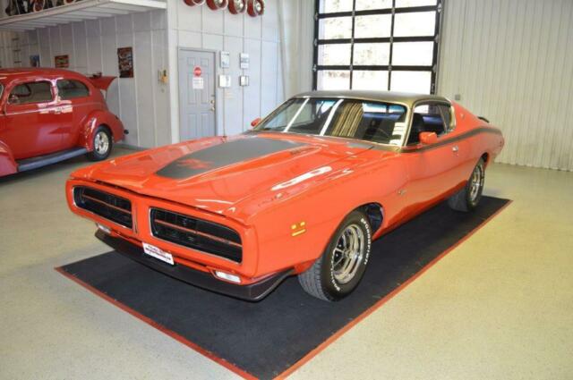 Dodge Charger 1971 image number 2