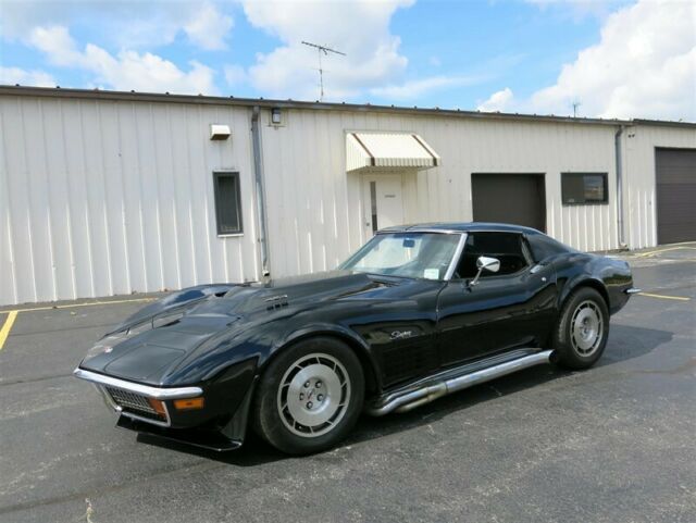 Chevrolet Corvette 1971 image number 25