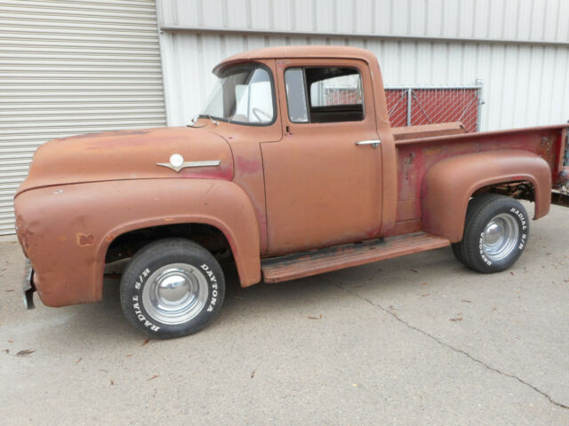 Ford F-100 1956 image number 0