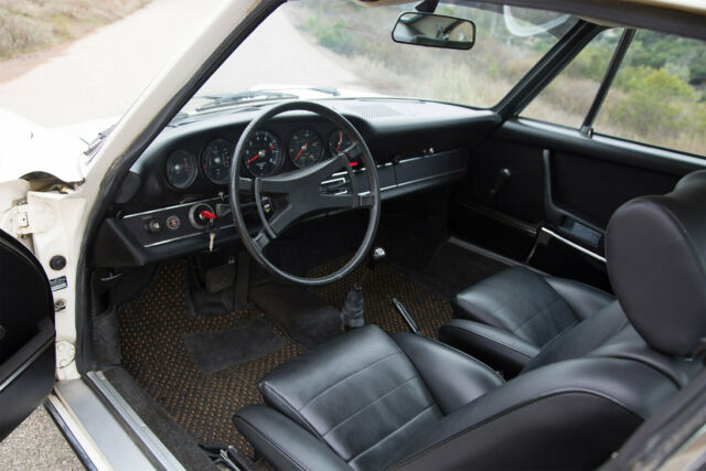 Porsche 911 1973 image number 31