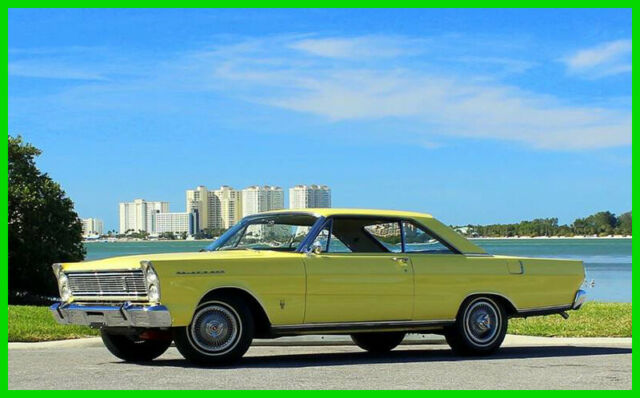 Ford Galaxie 1965 image number 0