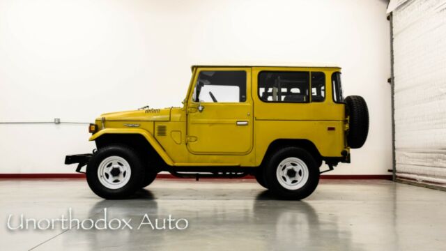 Toyota Land Cruiser 1978 image number 0