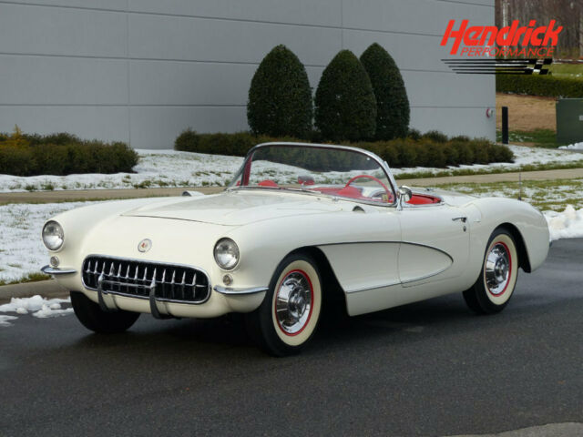 Chevrolet Corvette 1956 image number 0