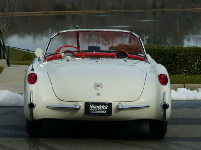 Chevrolet Corvette 1956 image number 28