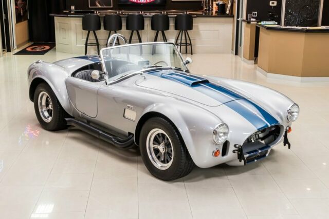 Shelby Cobra 1965 image number 8