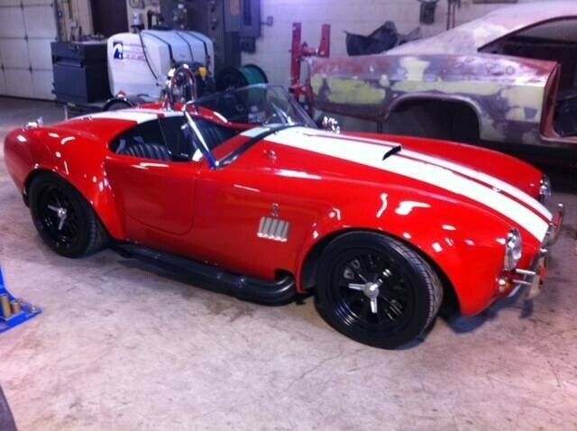 Ford Cobra 1965 image number 24