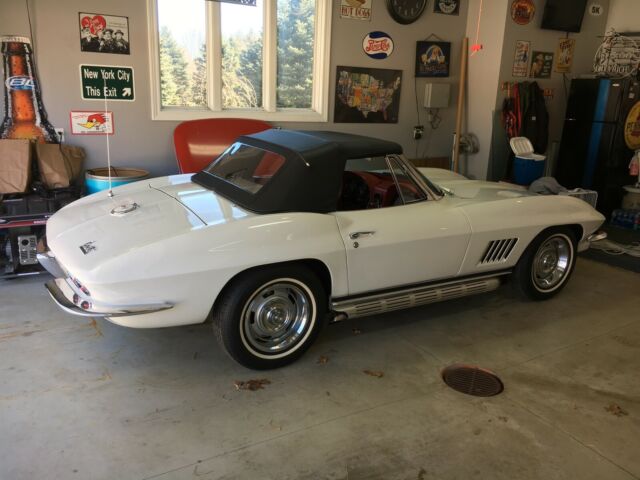 Chevrolet Corvette 1967 image number 15