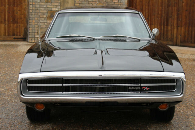 Dodge Charger 1970 image number 2