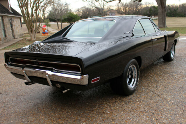 Dodge Charger 1970 image number 31