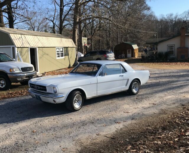 Ford Mustang 1965 image number 20