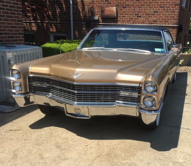 Cadillac DeVille 1966 image number 16