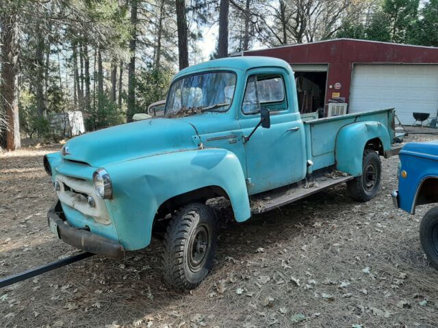 International Harvester S-120 4x4 1957 image number 10