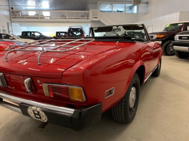 Fiat 124 Spider 1977 image number 13