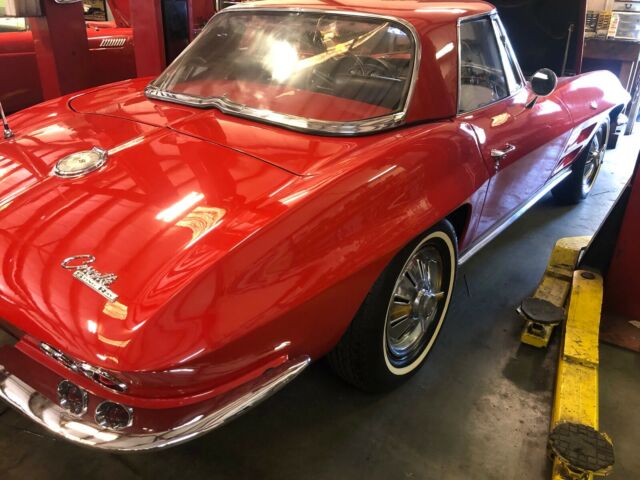 Chevrolet Corvette 1964 image number 19