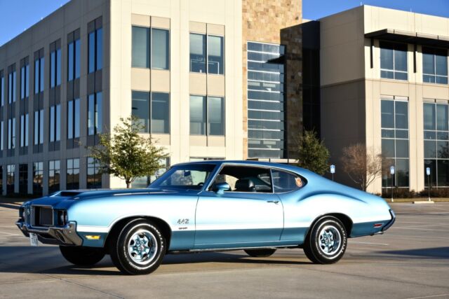 Oldsmobile 442 1972 image number 1