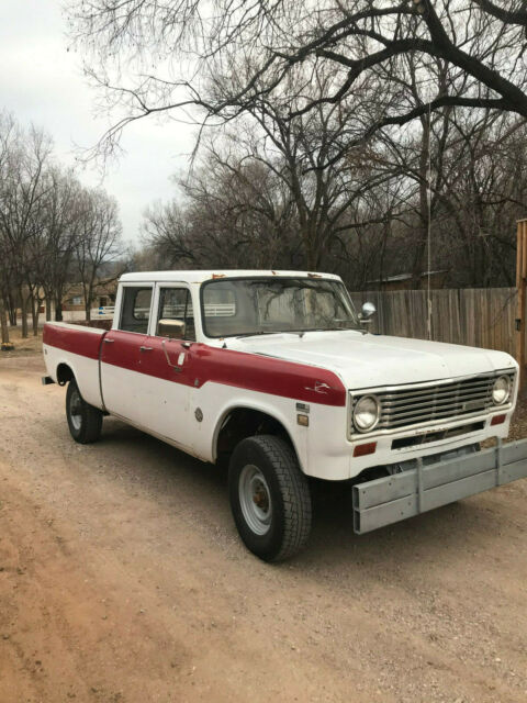 International Harvester Travelette 1975 image number 1