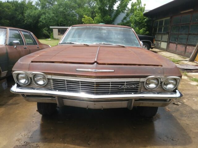 Chevrolet Impala 1965 image number 0