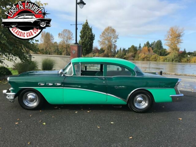 Buick Special Custom 1956 image number 2