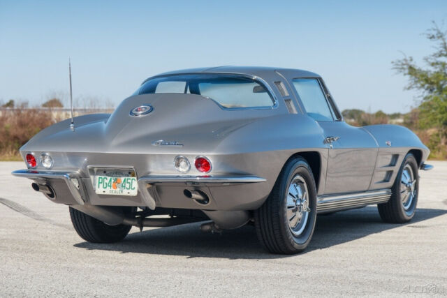 Chevrolet Corvette 1964 image number 9